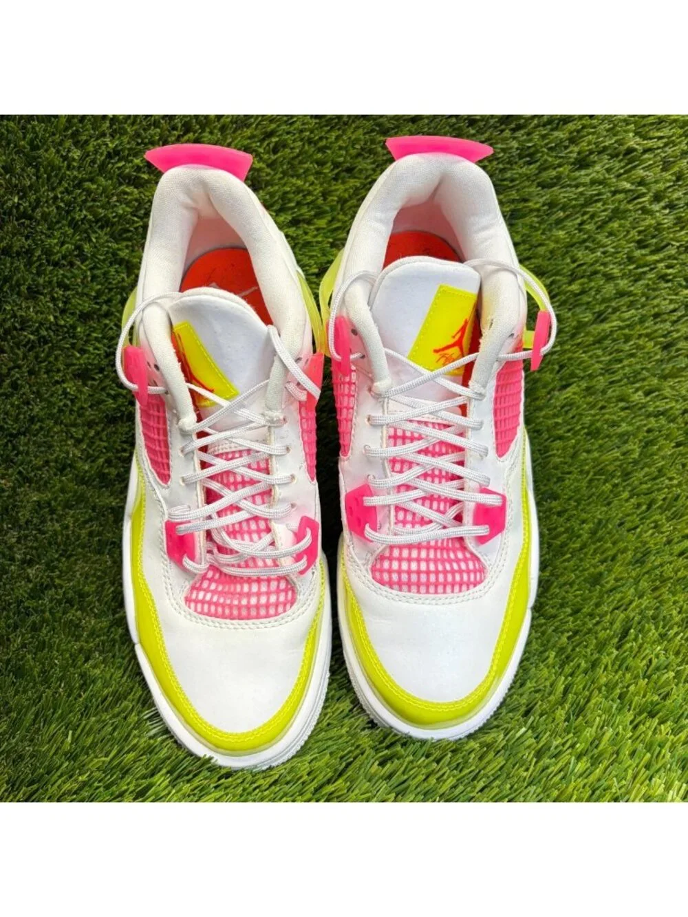 Nike Air Jordan 4 Retro Girls Size 7Y White Pink Athletic Leather Shoes Sneakers